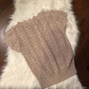 VINTAGE • flutter sleeve knit top